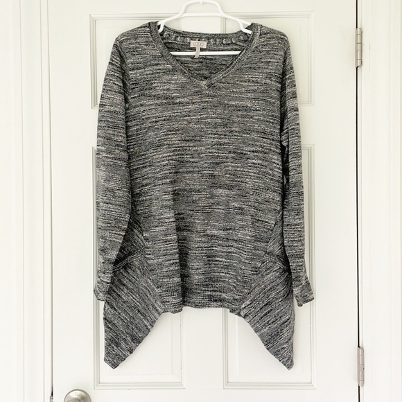 LOGO BY LORI GOLDSTEIN sweater size M black white cotton cashmere v-neck - Picture 1 of 6